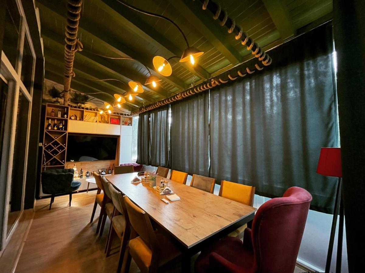 Grand Jnk Boutique Hotel Kukes Eksteriør billede