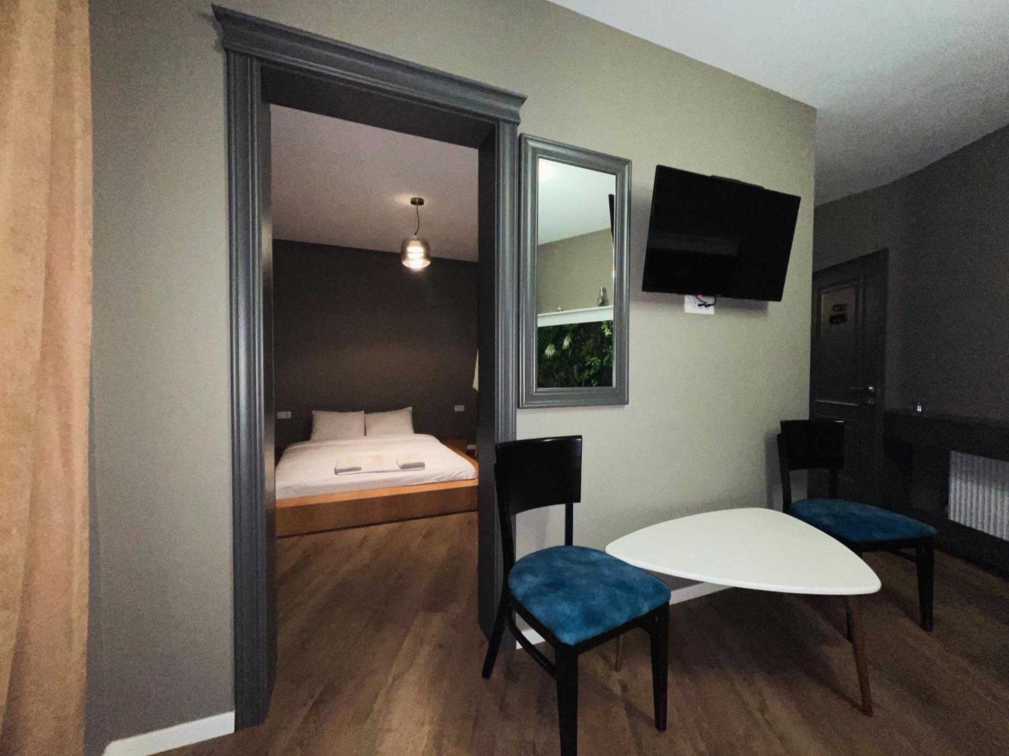Grand Jnk Boutique Hotel Kukes Eksteriør billede